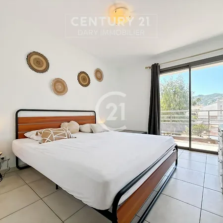 Grand Large - T3 Proche De La De Apartment